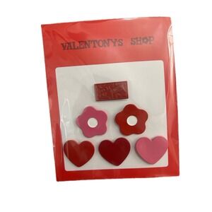 CJ Hendry‎ x Tony Chocolonely Valentony's Shop Pin set – NYC Pop-Up Exclusive